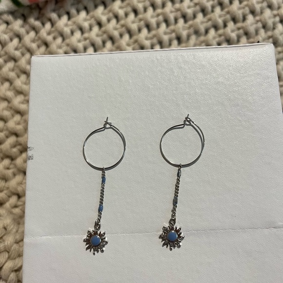 Earring set - Picture 2 of 4